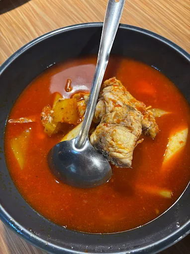 Sup ikan segar Abang Kepiting